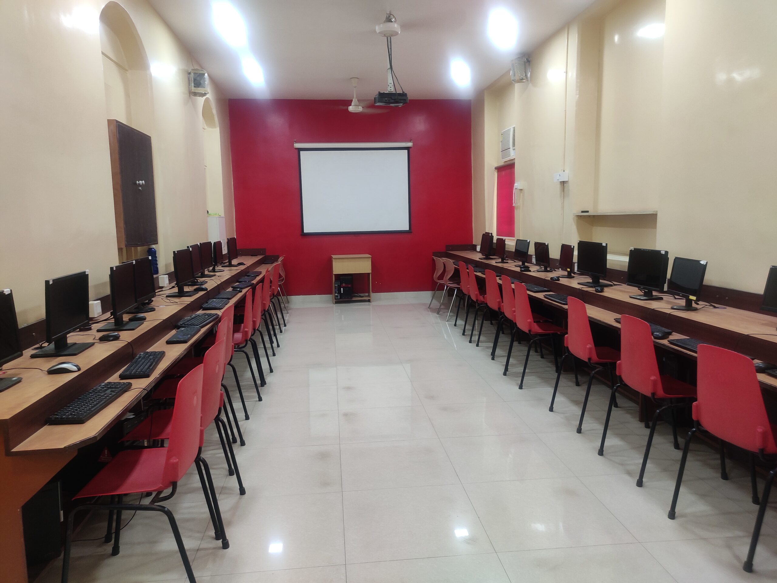 E-Learning Computer Lab