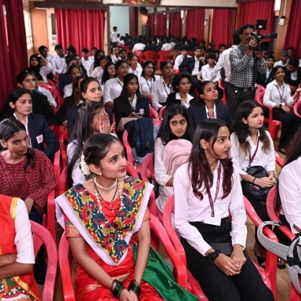 NAAC 19 0318 600x600