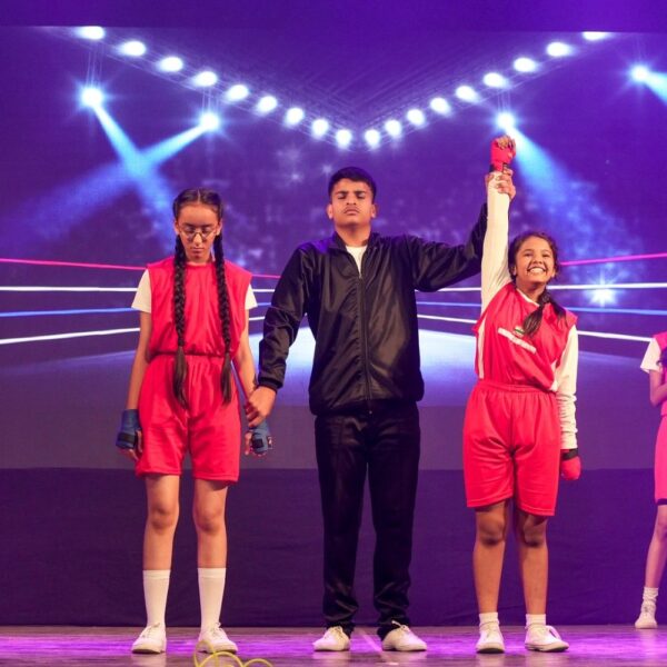 Ae0152af6820b7cee6aa1d6f398bbfa7 600x600