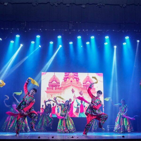 B492dfe00248bd83d30ff958a004c576 600x600